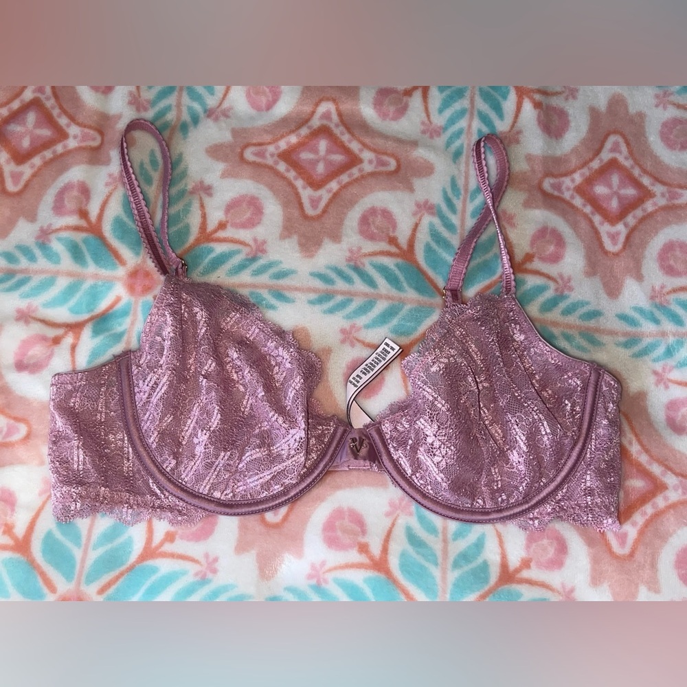 Victoria's Secret Unlined Lace Bra 34B